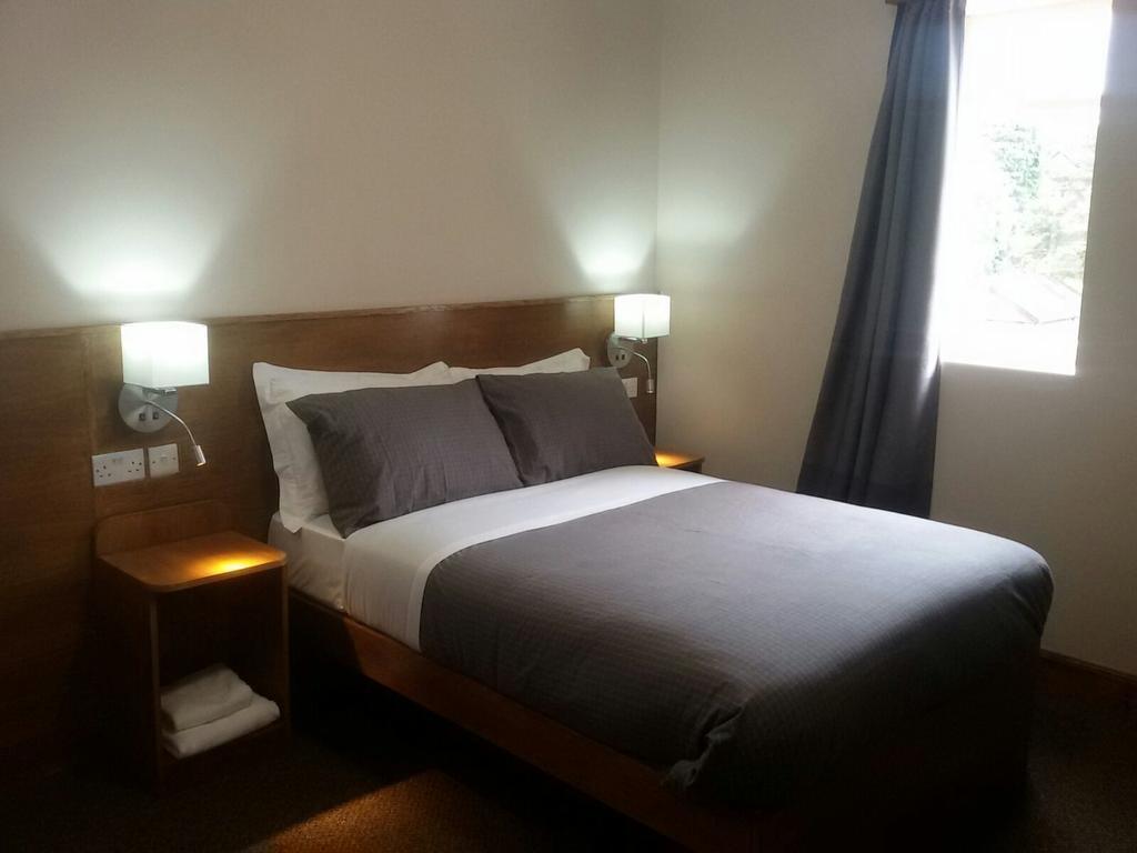 Hotel Crosshill House à Glasgow Extérieur photo
